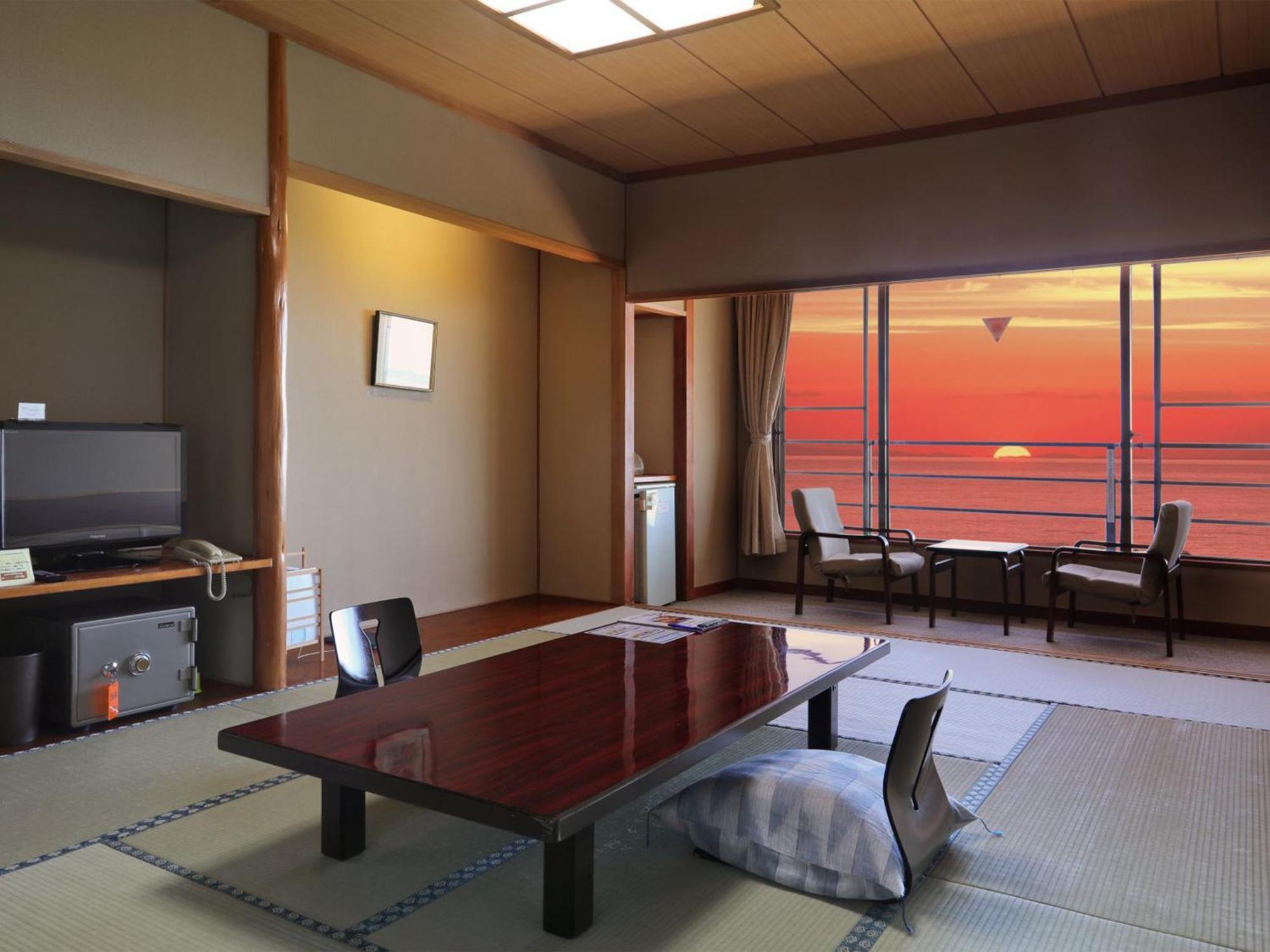 Unohama Onsen Royal Hotel Kobayashi Joetsu Buitenkant foto